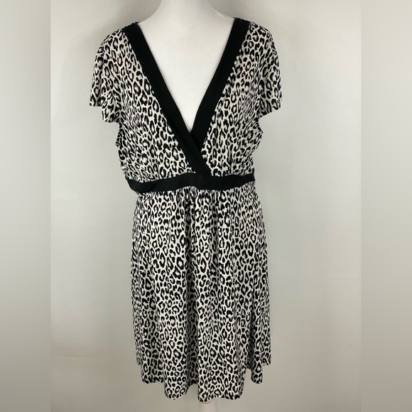Studio Donatella Other - EUC Studio Donatella Animal Print Dress Cover-Up, XL